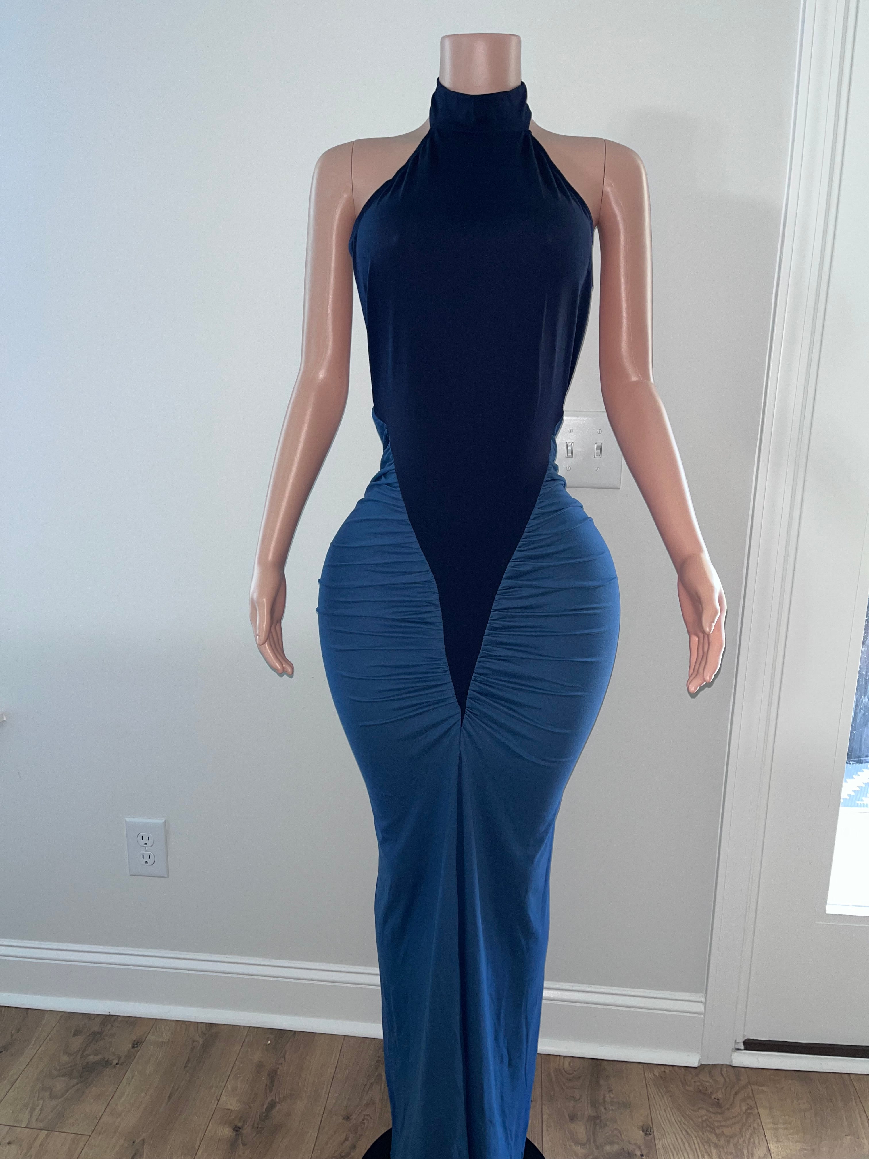 Elegant Halter Evening Dress